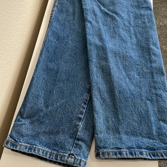 Levi’s. Washed and dried once. Blue. 505 31 waists 30 length. - Picture 5 of 14